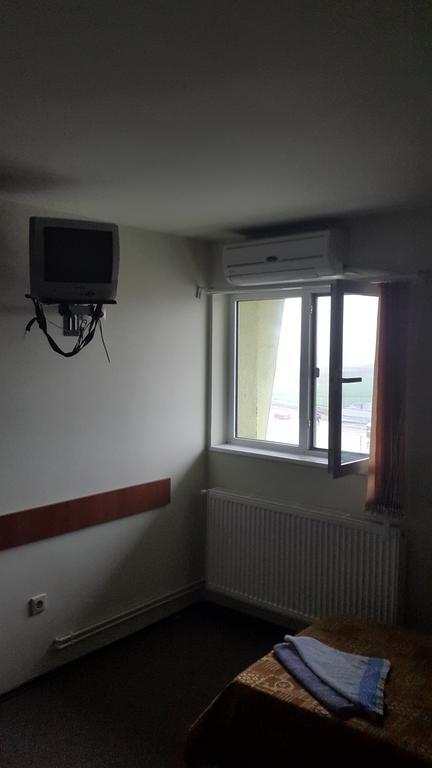 Complex Europa L.G Motel Ploieşti Kamer foto