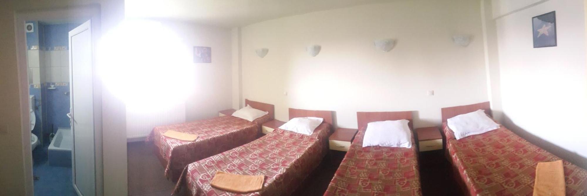 Complex Europa L.G Motel Ploieşti Buitenkant foto