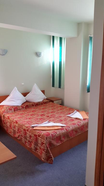 Complex Europa L.G Motel Ploieşti Kamer foto
