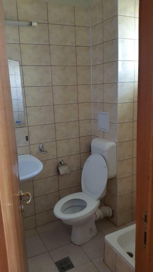 Complex Europa L.G Motel Ploieşti Buitenkant foto